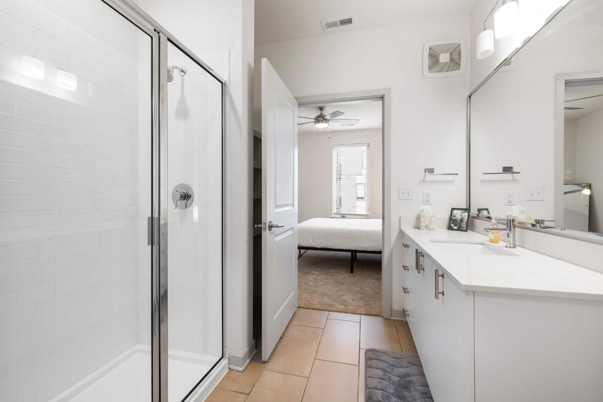 Two Charming Nulu Cozysuites Apartment *