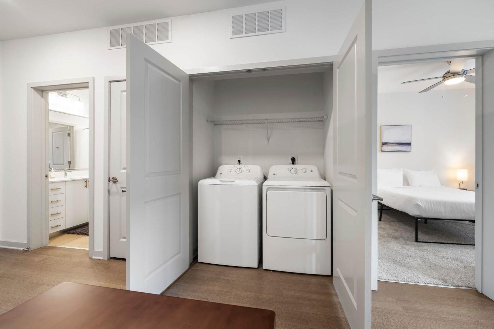 Two Charming Nulu Cozysuites *